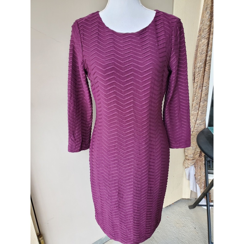 Calvin Klein Sheath Dress Women 8 Burgundy Purple Chevron Textured Lined Stretch